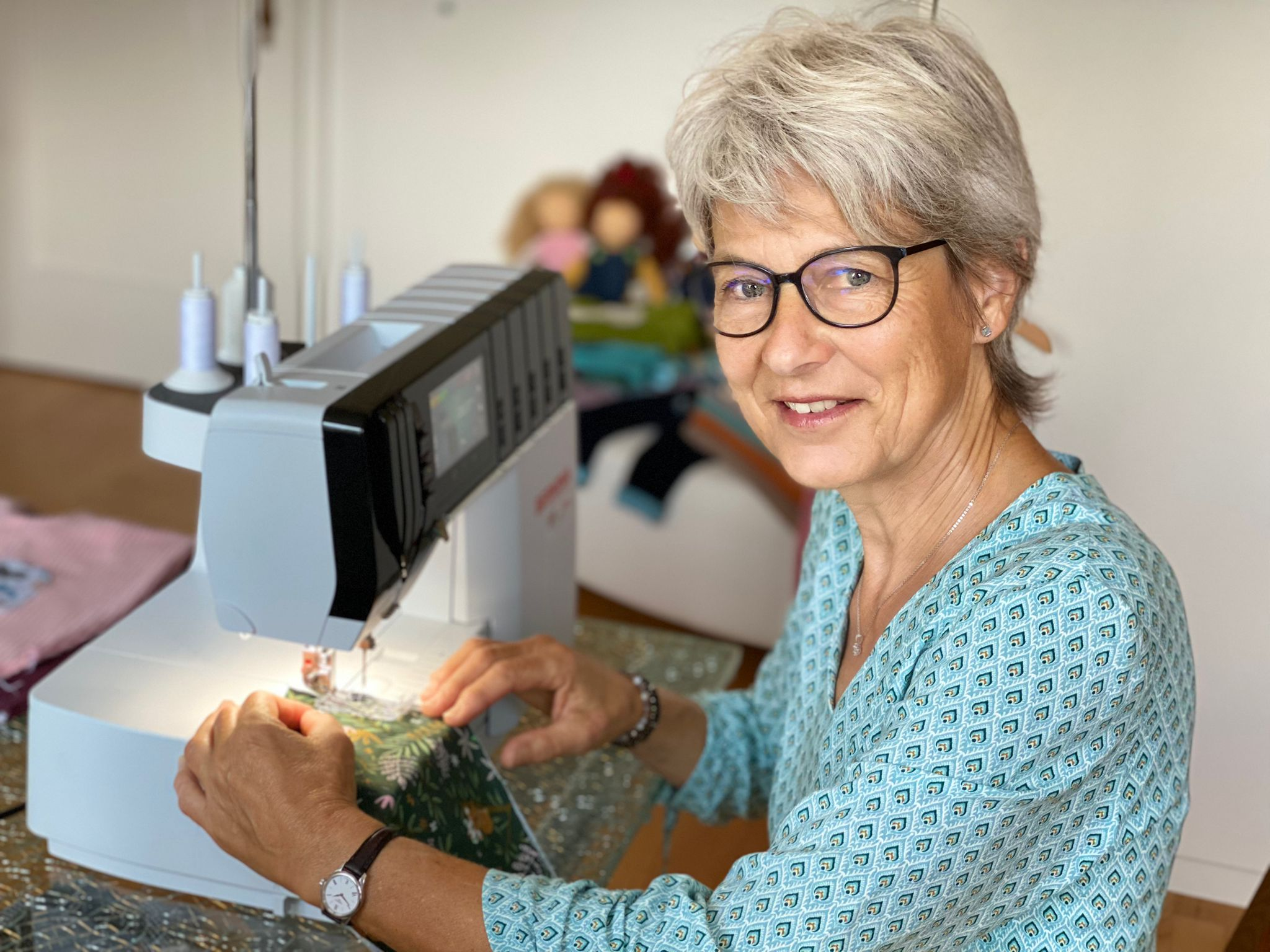 Ein Foto von der Schneiderin ( Christina) von der Marke Chrönli