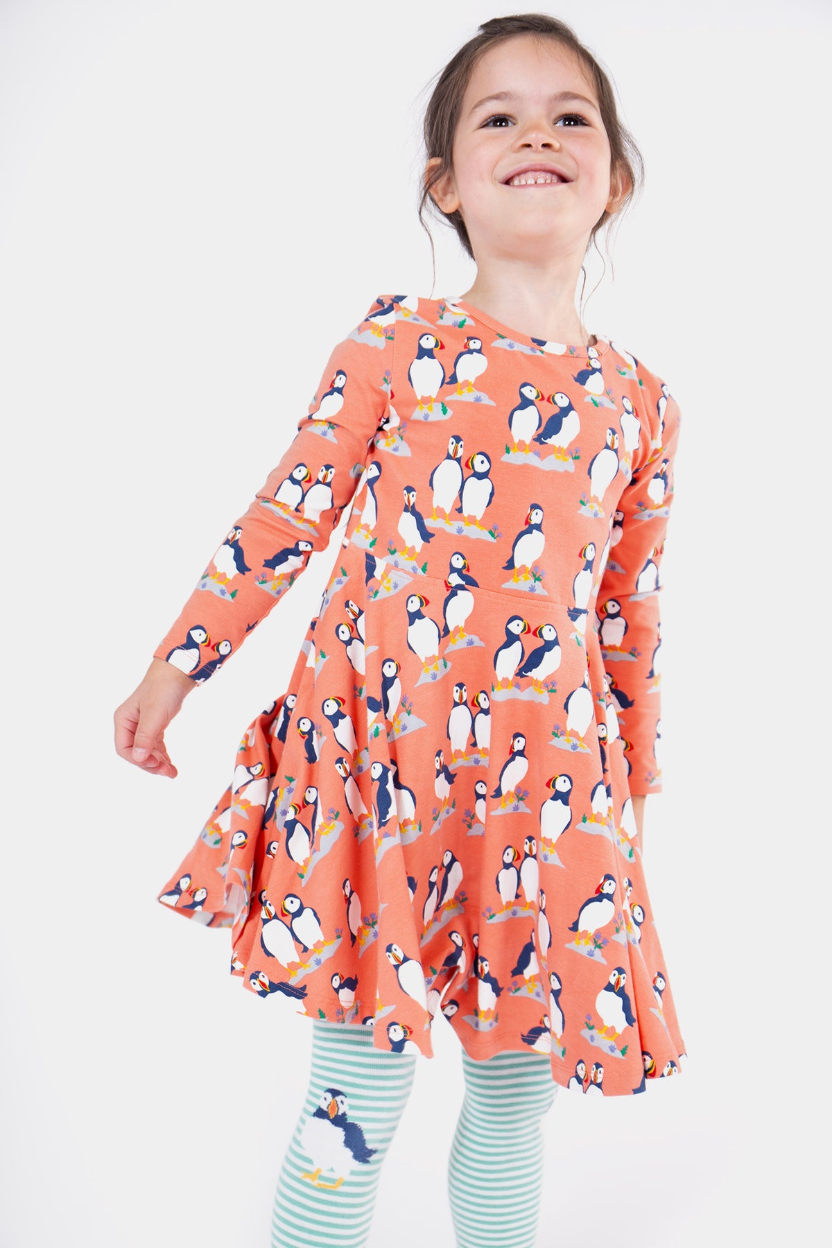 Schwingkleid Papageientaucher von Frugi