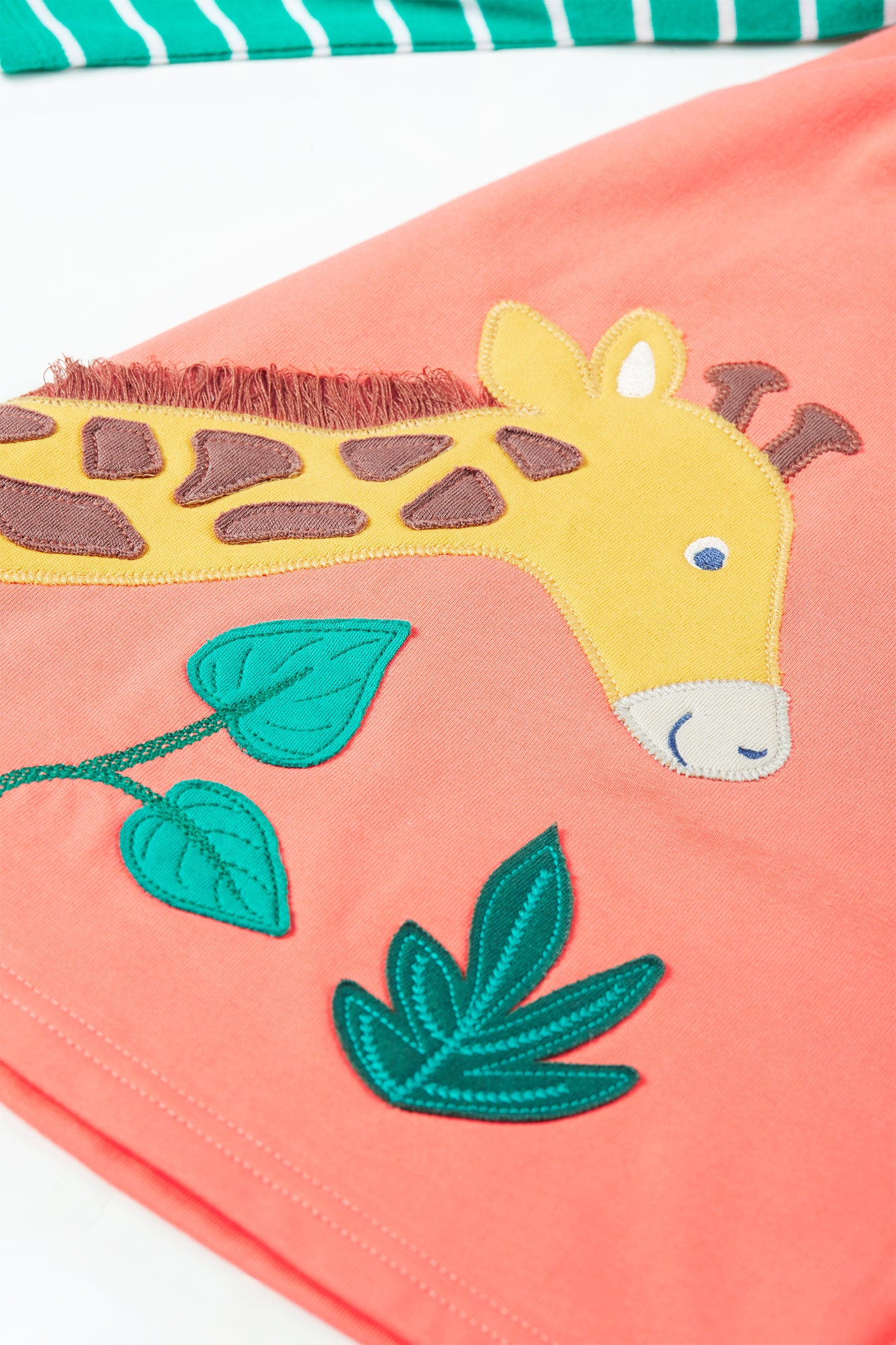 Set Kleid Giraffe sowie Shirt oder Body grün gestreift von Frugi