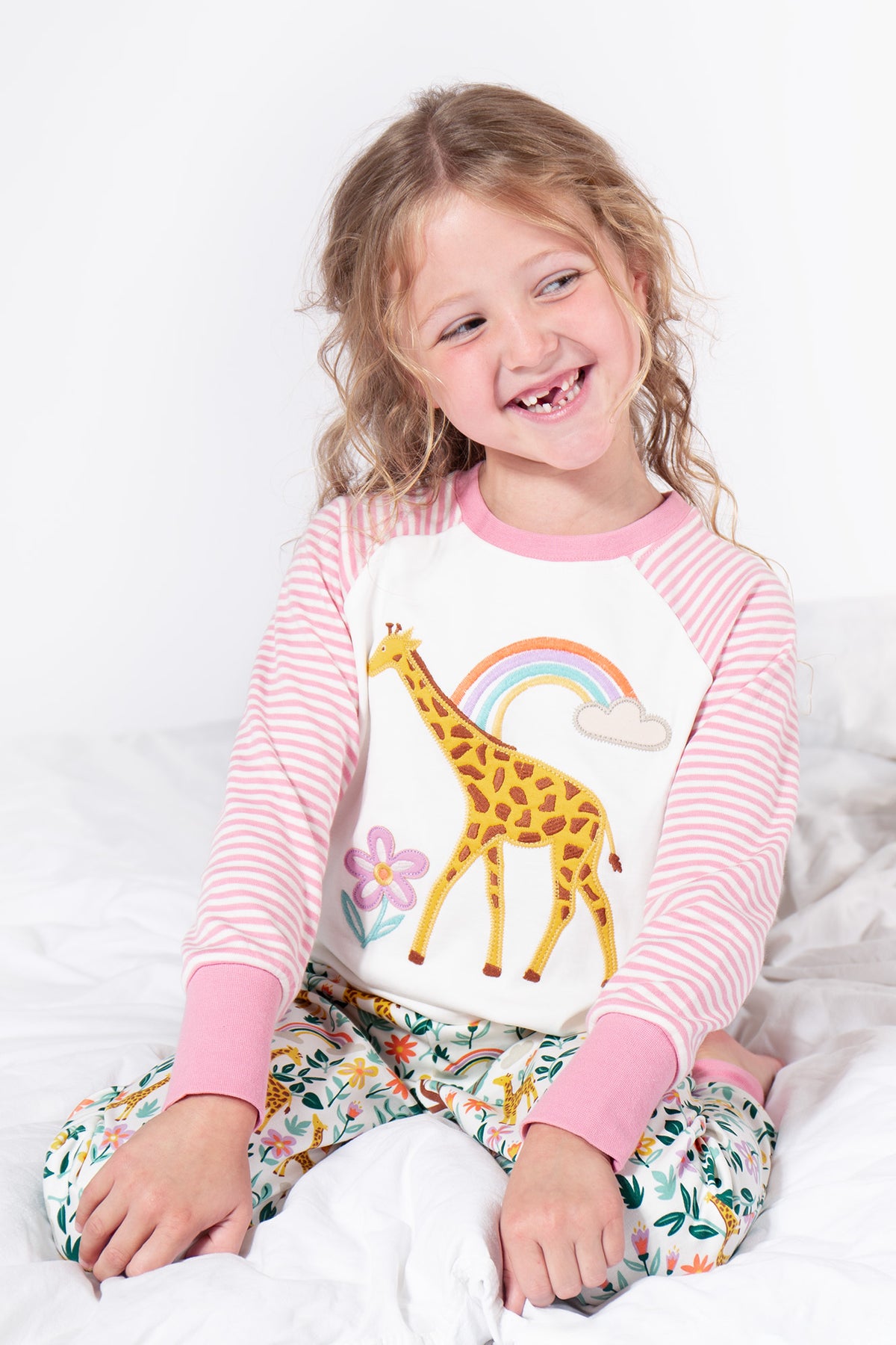 Pyjama Giraffe von Frugi