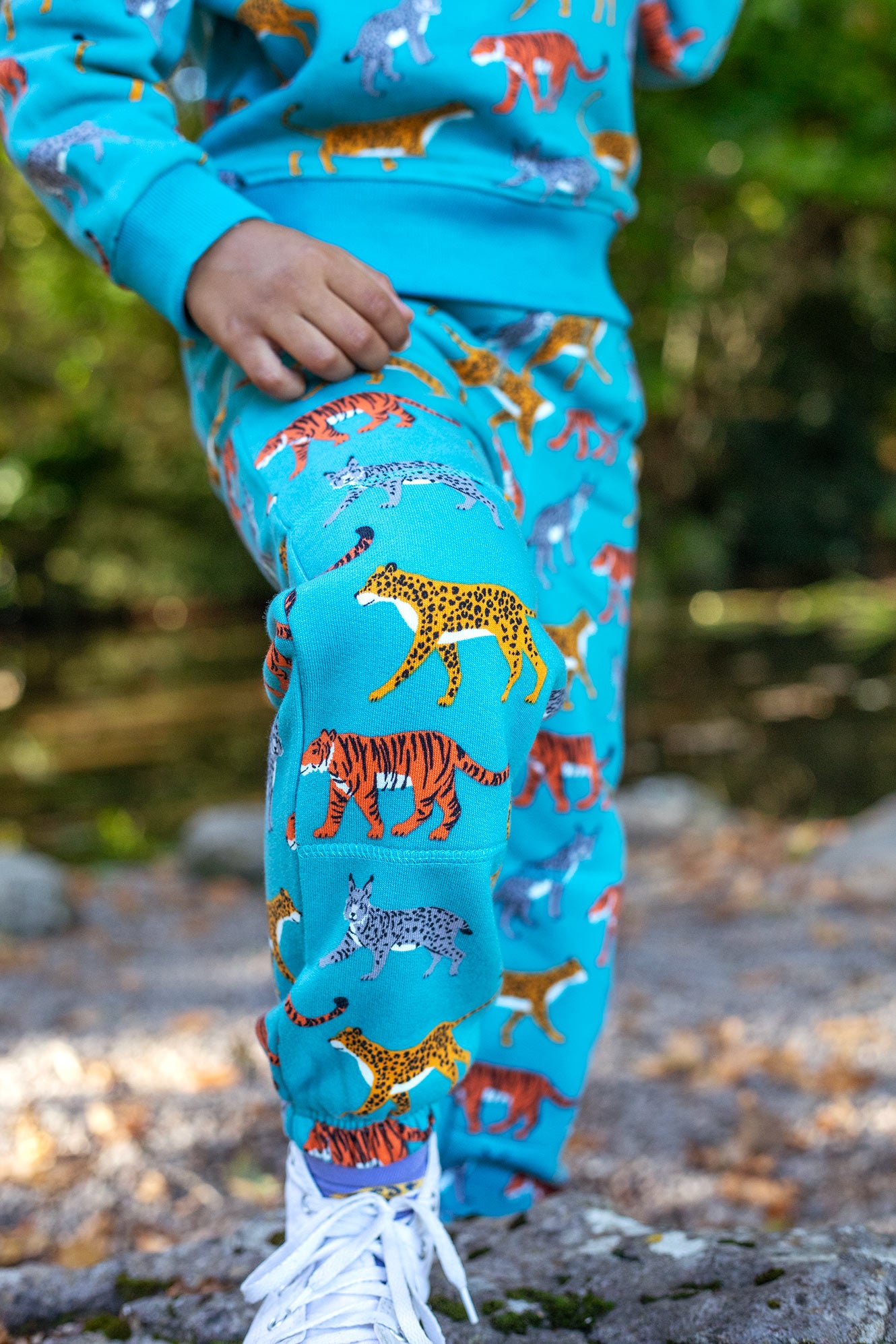 Jogging Hose Raubtiere von Frugi