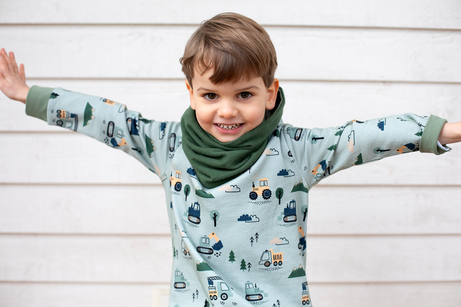 Stehkragen Sweatshirt Baufahrzeuge von Enfant Terrible