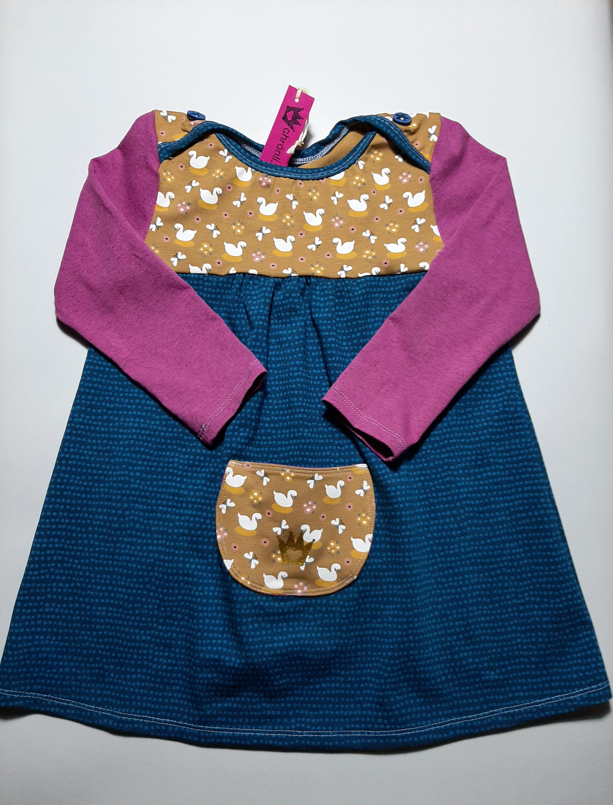 Kleid Schwäne handgemacht von Chrönli (92/98 cm)