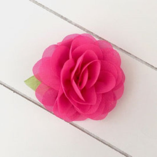 Haarspange mit Chiffon-Blüte Farbe Rosa von Pimpilotta