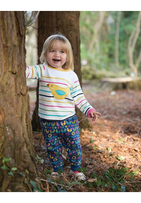 bunte Hose Vögel von der Marke Frugi