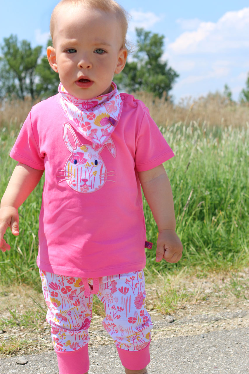 Hose mit Blumendruck von Enfant Terrible