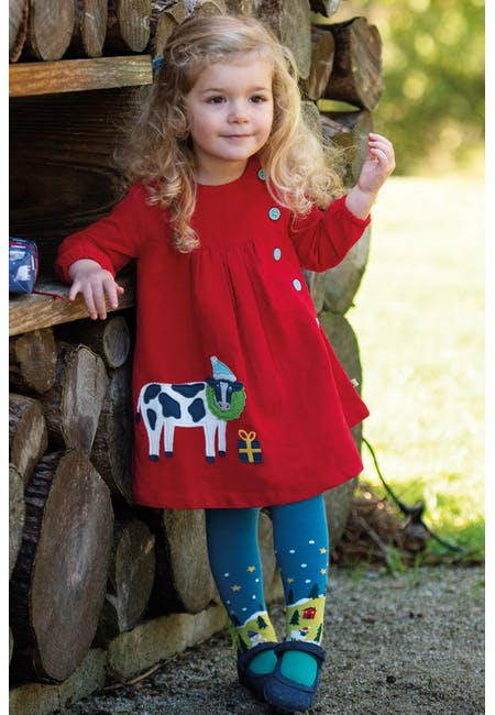 Rotes Kleid mit einer Kuh appliziert von Frugi