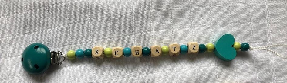 Geschlechtsneutrale Nuggikette mit Kosename oder Name