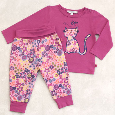 Baby mit Shirt Katze von enfant terrible