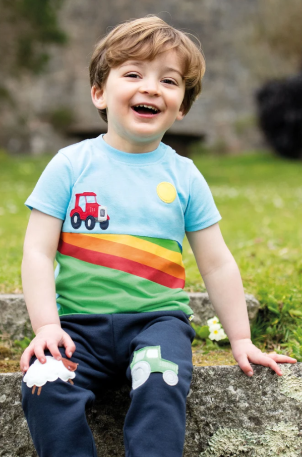 T-Shirt Bauernhof Traktor von Frugi