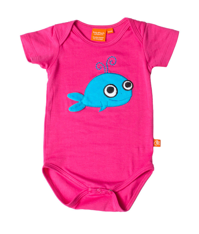 Body pink mit süßem Wal von Lipfish