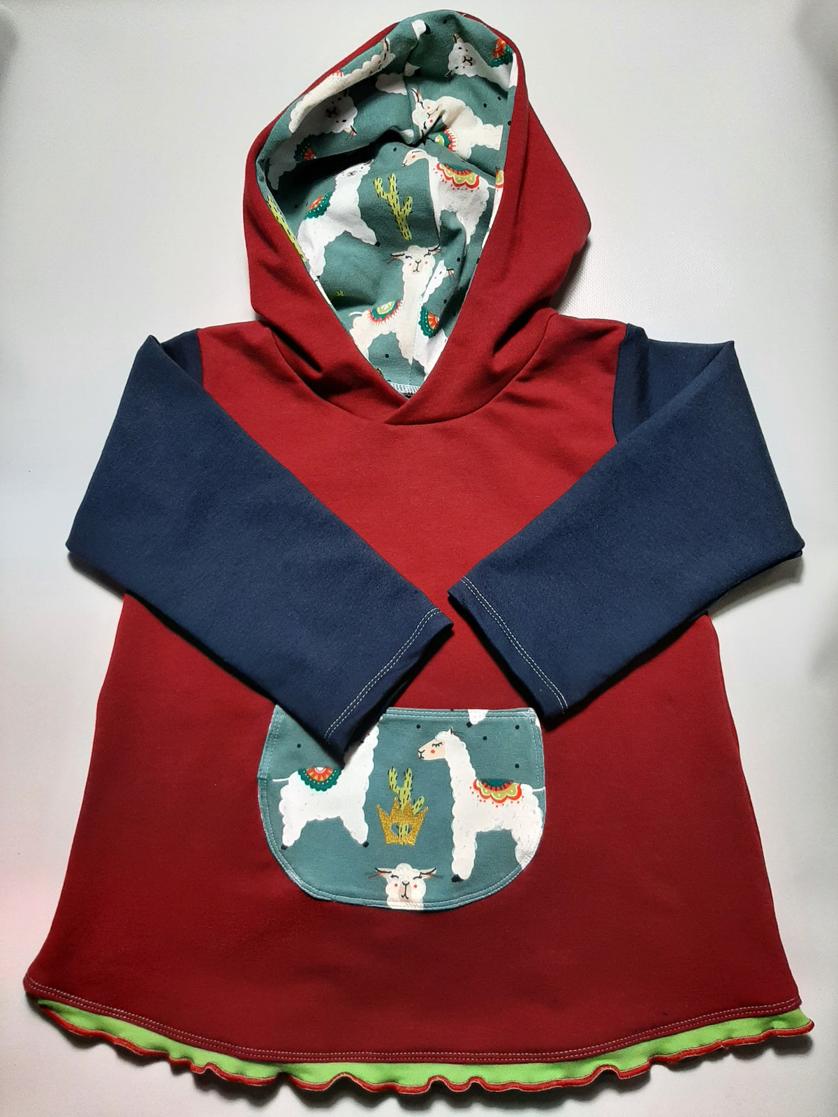 Lamas Kapuzenpullover handgemacht von Chrönli